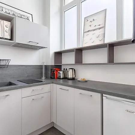 Charming 1br Batignolles * Parijs
