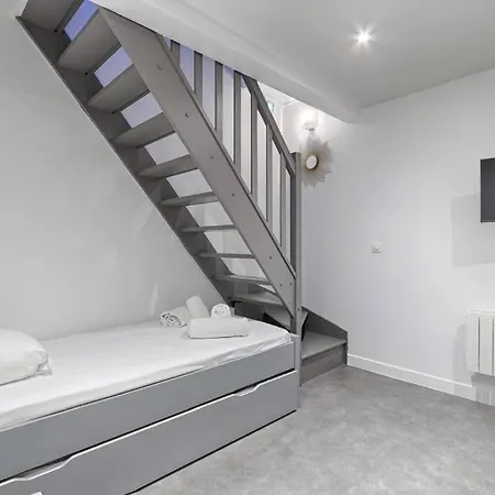Charming 1br Batignolles